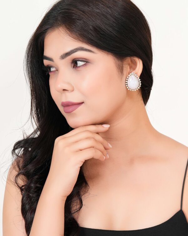 Women's Indo Western Teardrop Shaped Party Wear Ethnic Stud Earrings for Women -AZ838-OX-ER15 - Image 3